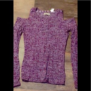 Oppen shoulder long sleeve